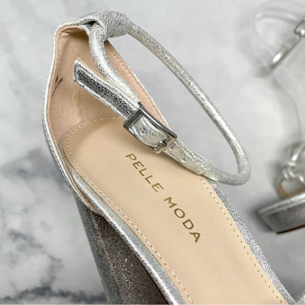 NEW Pelle Moda Gilian Metallic Leather Platform Flared Block Heel Sandals Glam 9